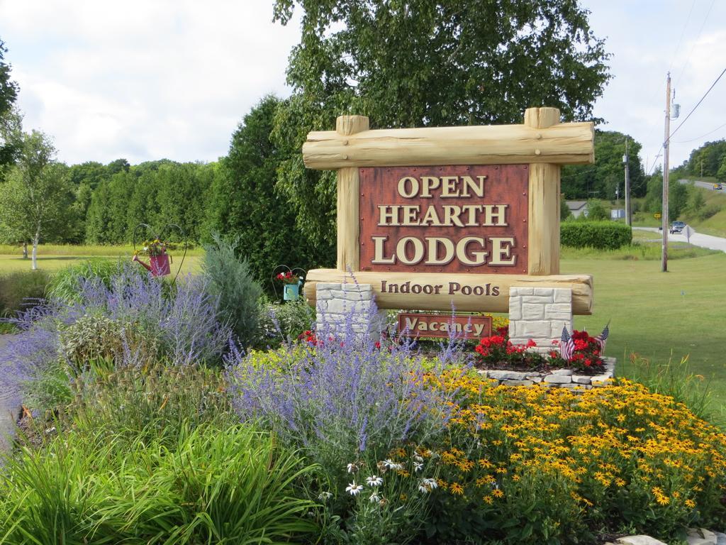 Open Hearth Lodge Sister Bay Eksteriør bilde