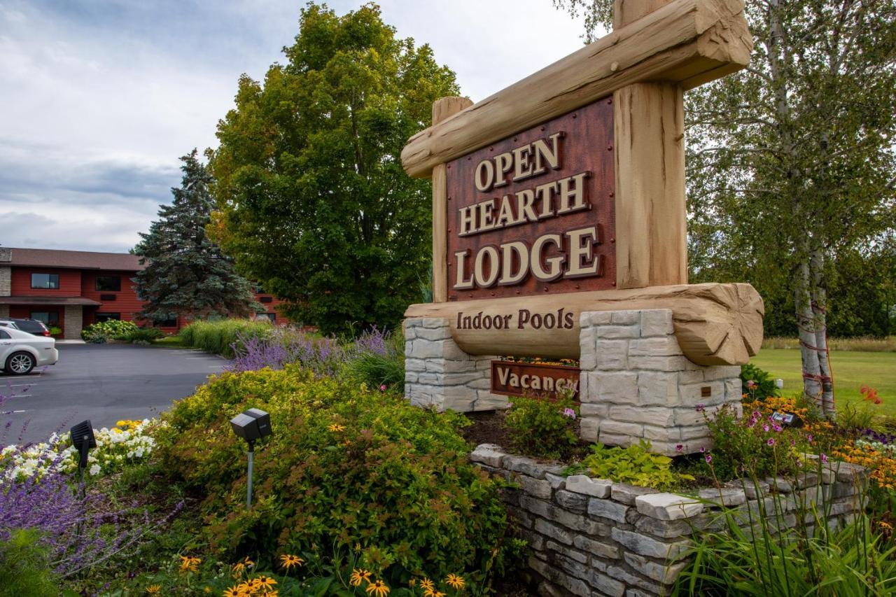 Open Hearth Lodge Sister Bay Eksteriør bilde